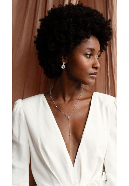 Abrazi Jessie Pearl Naszyjnik na plecy