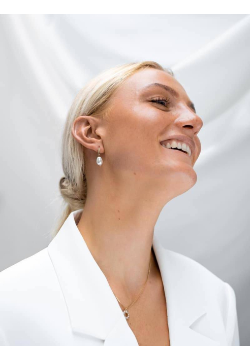Abrazi Złote kolczyki z perłami Julie