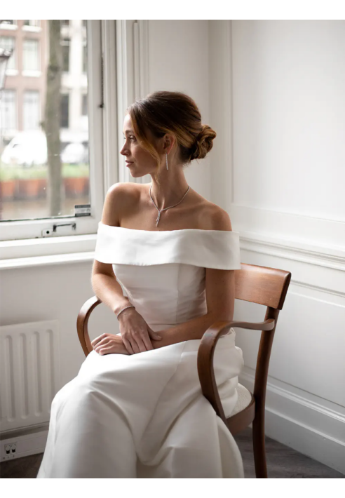 Abrazi Jet Naszyjnik