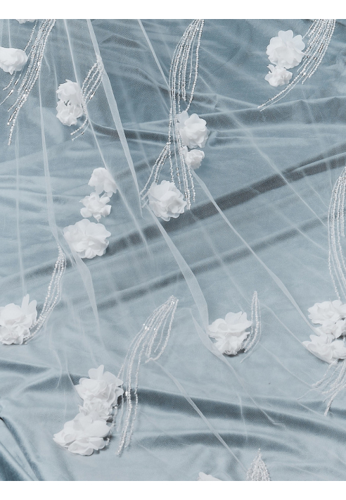  S75516-300-1 Welon z trójwymiarowymi kwiatami i perłami